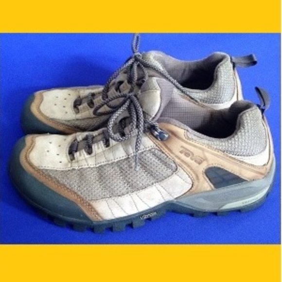 teva riva mesh